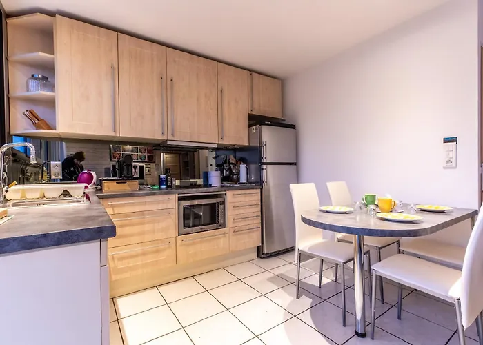 Appartamento Avec Jardin, Ideal Pour Animaux - Floreal